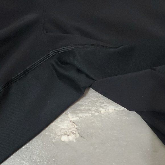 Lululemon T.H.E. Short 9" *Linerless. Black. Men Size M. - Picture 3 of 12